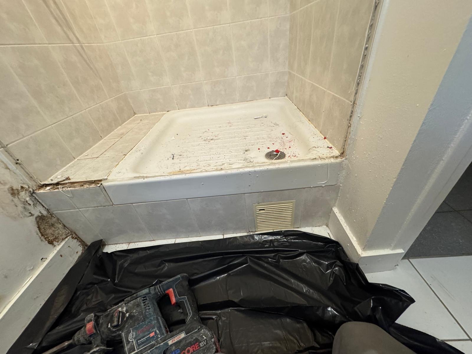 Avant rénovation salle de bain